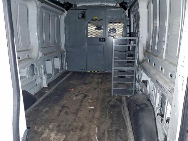 Ford Transit T-250 Image 13