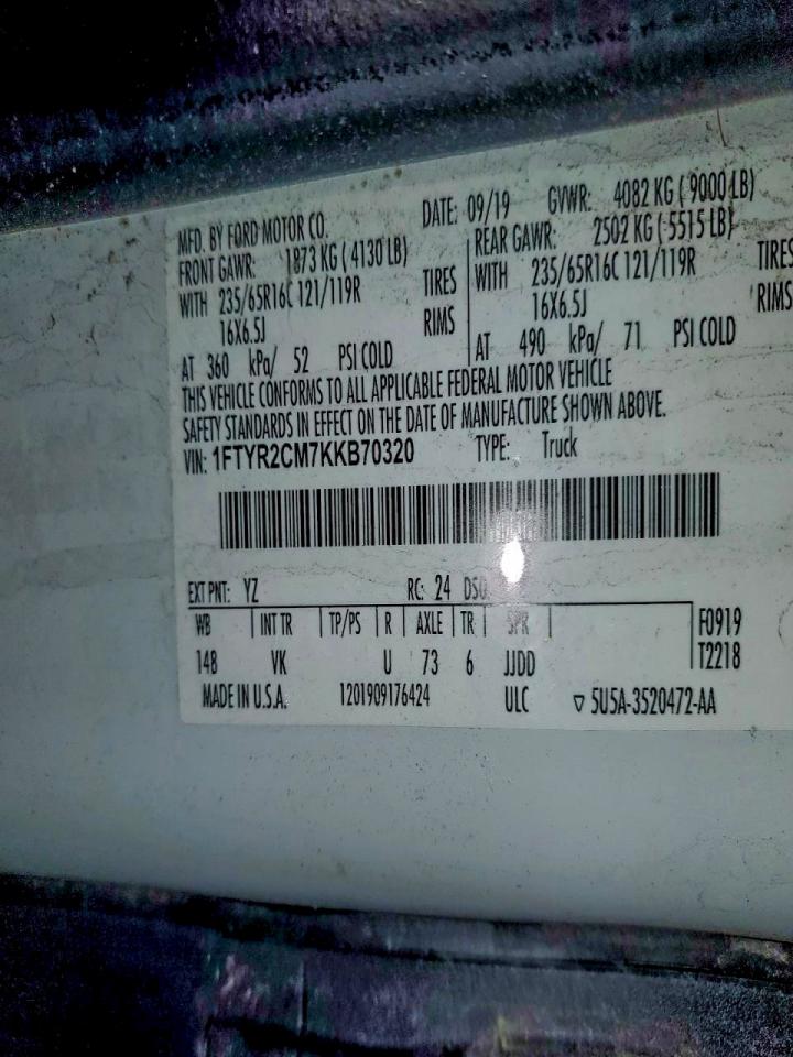 Ford Transit T-250 Image 6