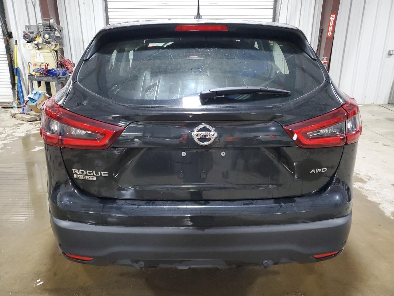 Nissan Rogue S Image 4
