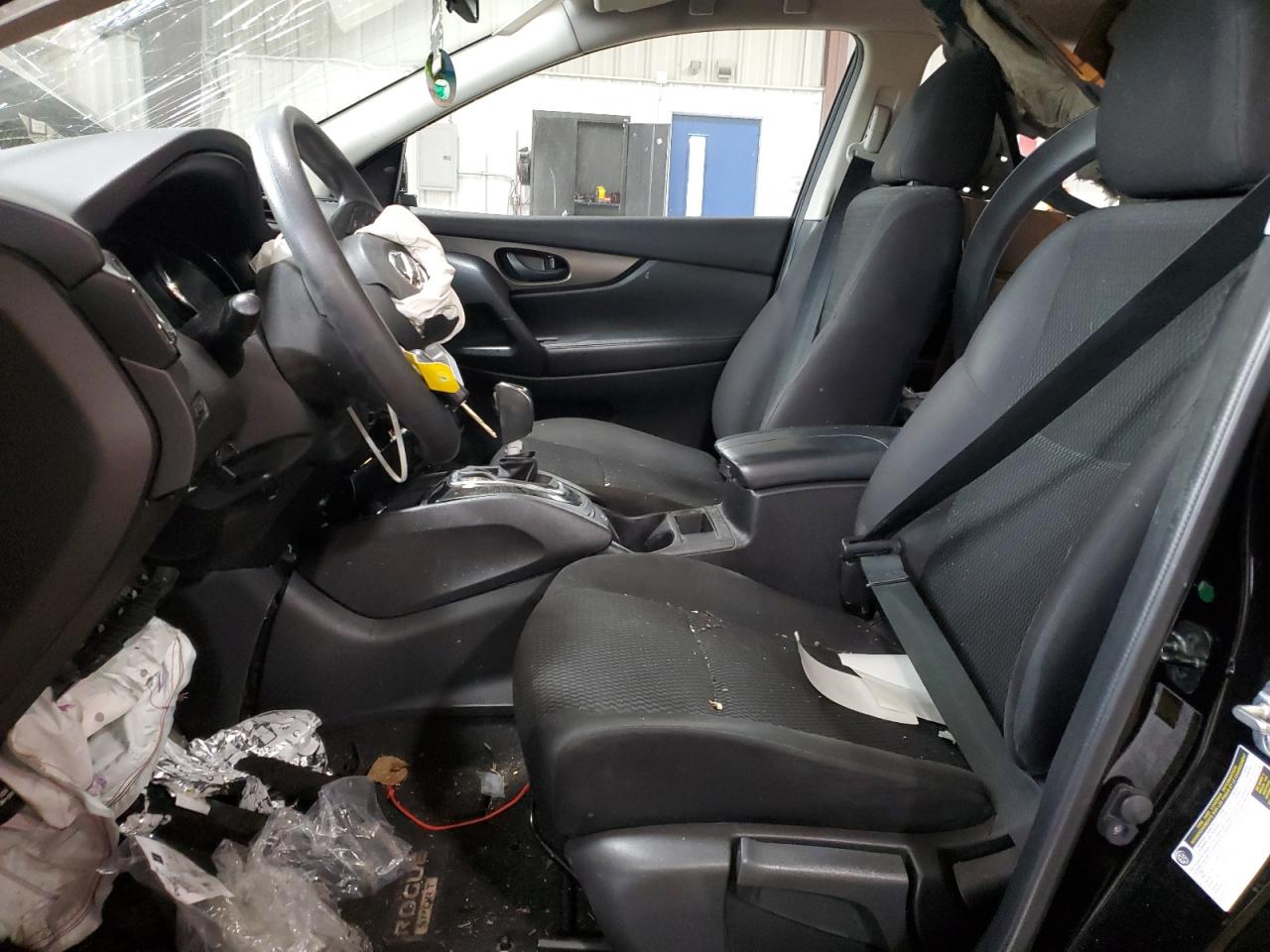 Nissan Rogue S Image 3