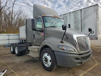  Salvage International Rh613