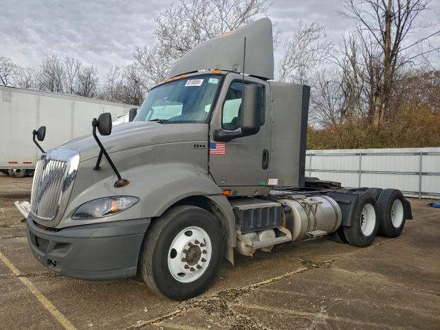 International Rh613 Image 2