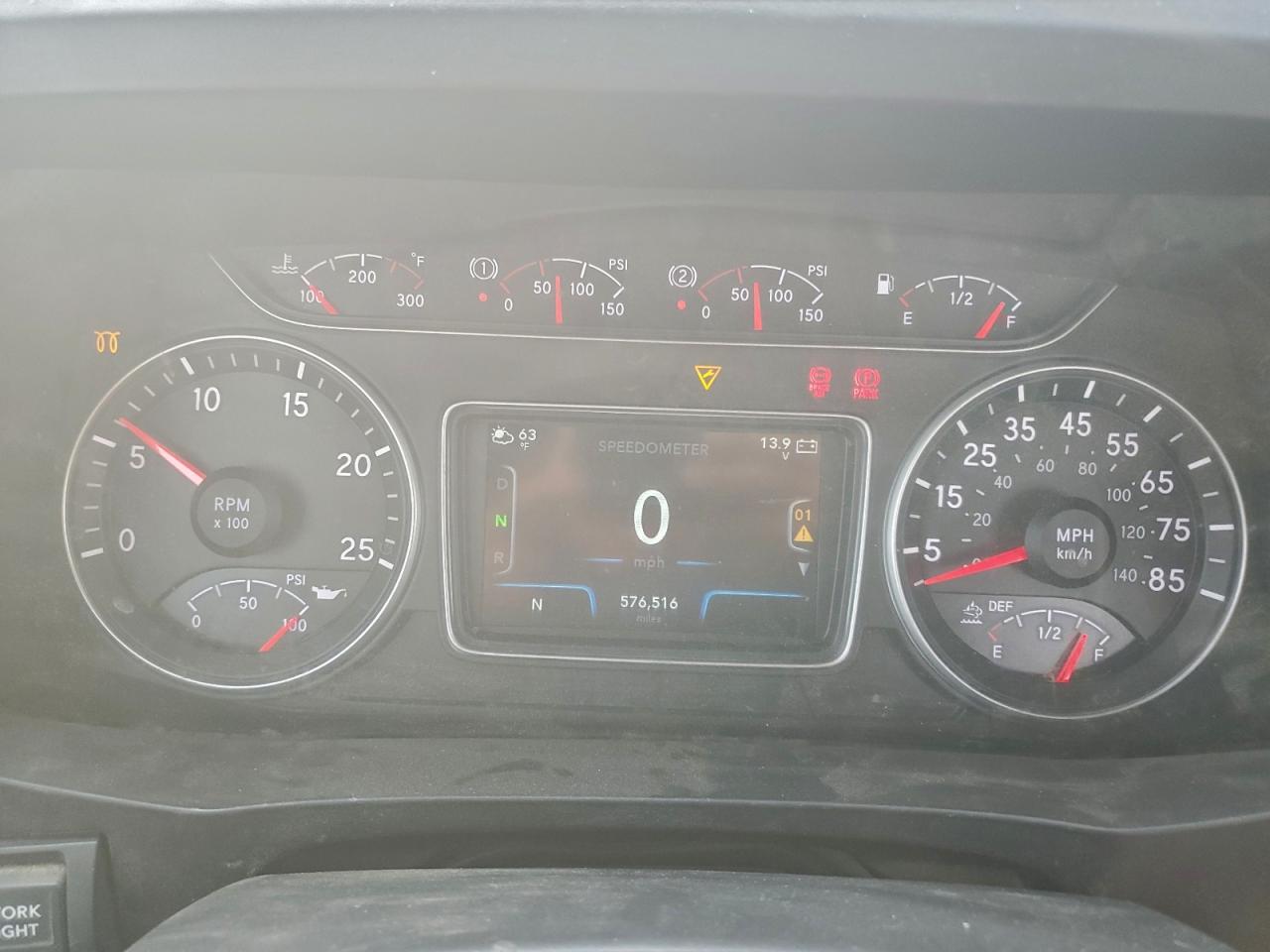 International Rh613 Image 7