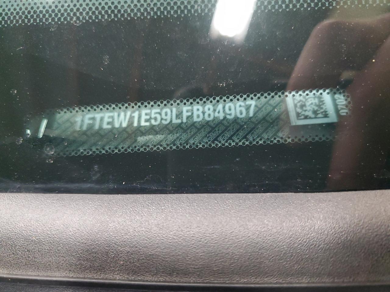 Ford F-150 Supercrew Image 10