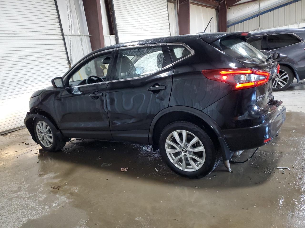 Nissan Rogue S Image 10