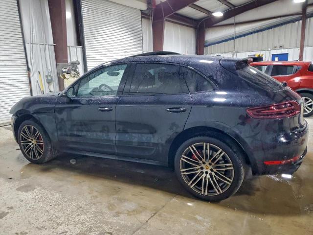 Porsche Macan Turbo Image 10