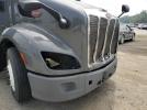 Peterbilt Tractor 579 Image 10