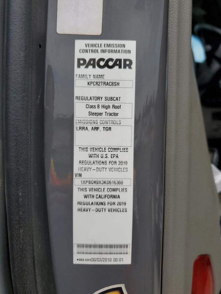 Peterbilt Tractor 579 Image 9