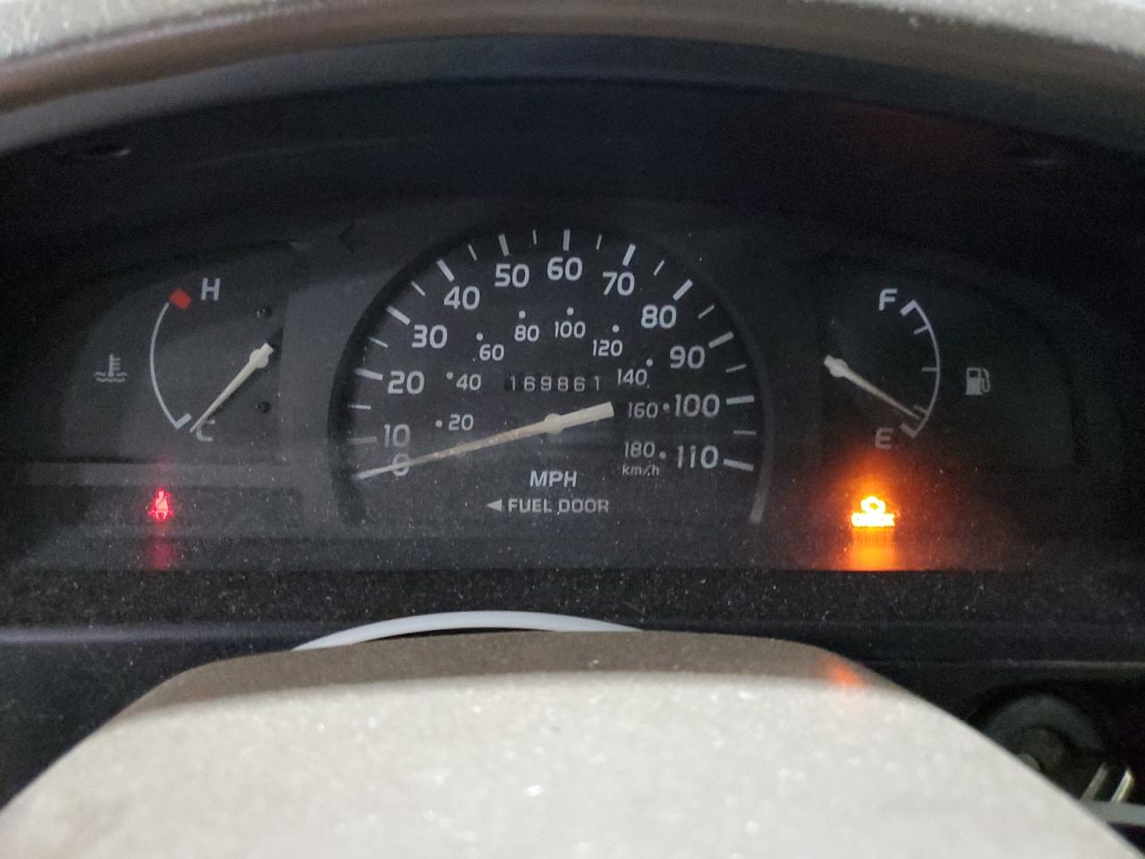 Toyota Tacoma Image 10