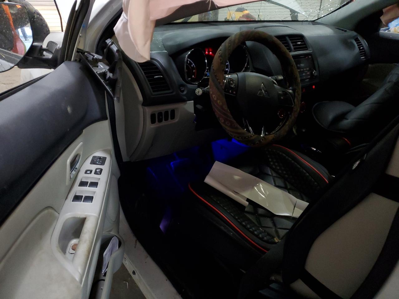 Mitsubishi Outlander Es Image 8