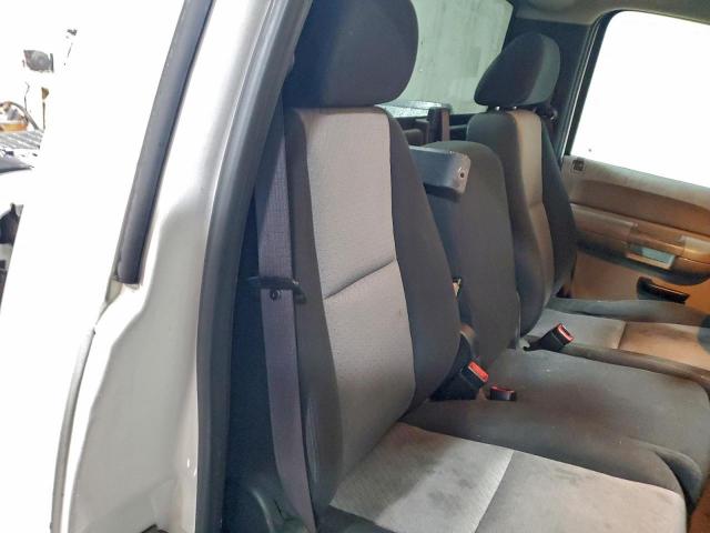 Chevrolet Silverado C1500 Image 10