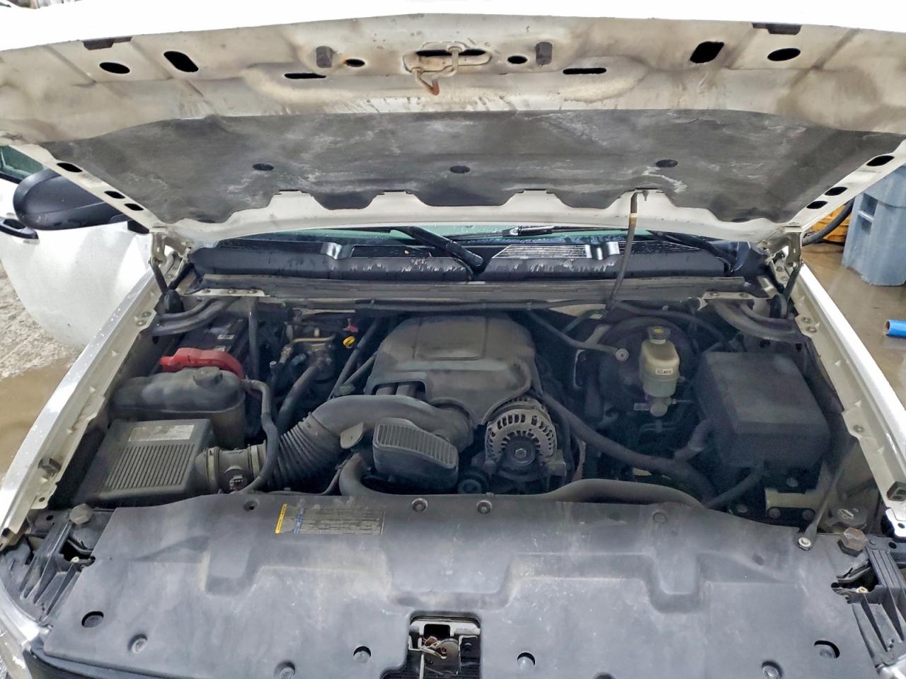 Chevrolet Silverado C1500 Image 5