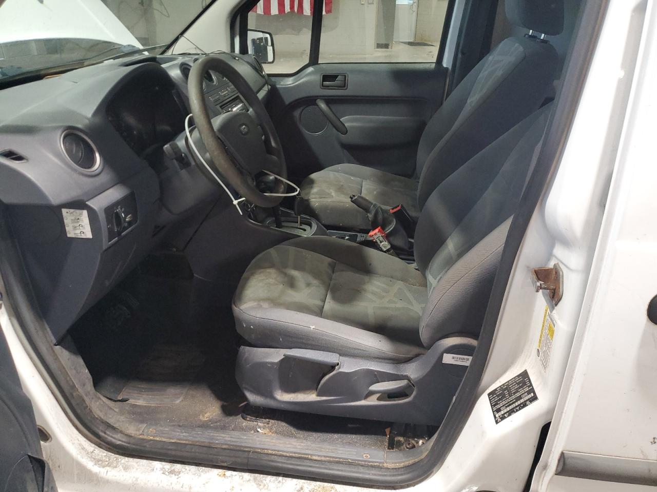 Ford Transit Xlt Image 12
