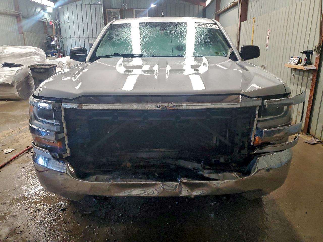 Chevrolet Silverado K1500 Image 2