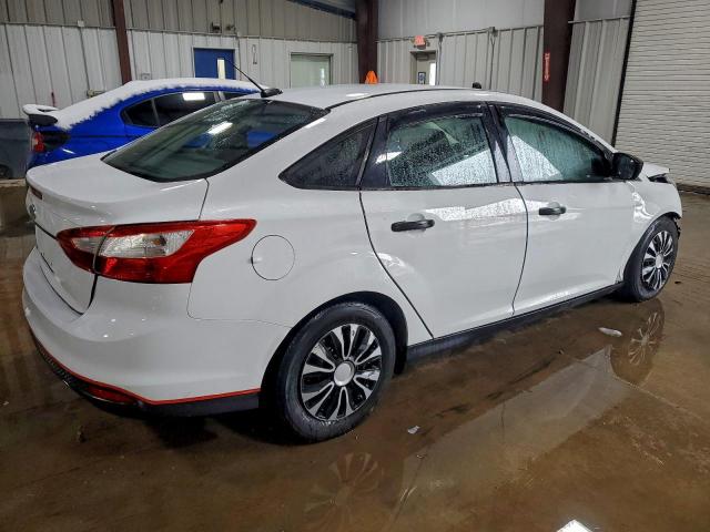 Ford Focus S Image 10