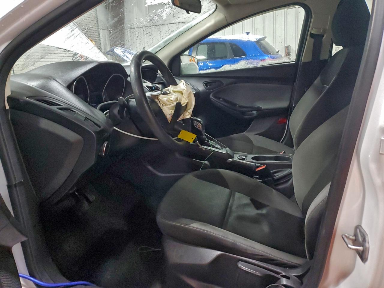 Ford Focus S Image 5