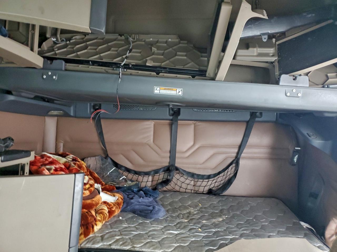 Freightliner Cascadia 1 Image 6