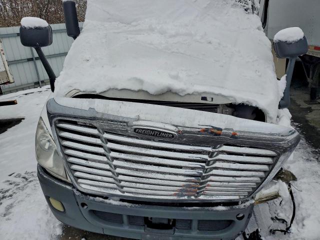 Freightliner Cascadia 1 Image 7