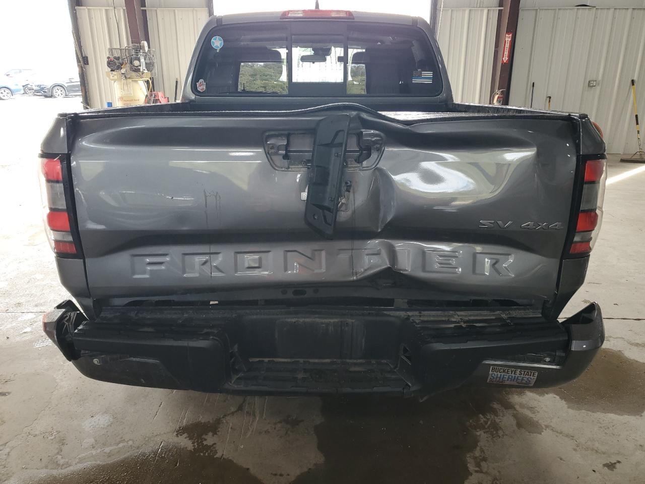 Nissan Frontier S Image 8