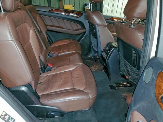 Mercedes-Benz G-Class 450 4matic Image 13