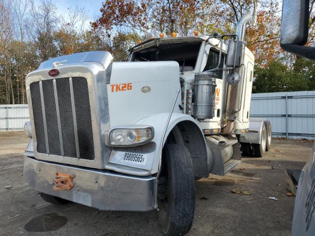 Peterbilt Tractor 389 Image 8