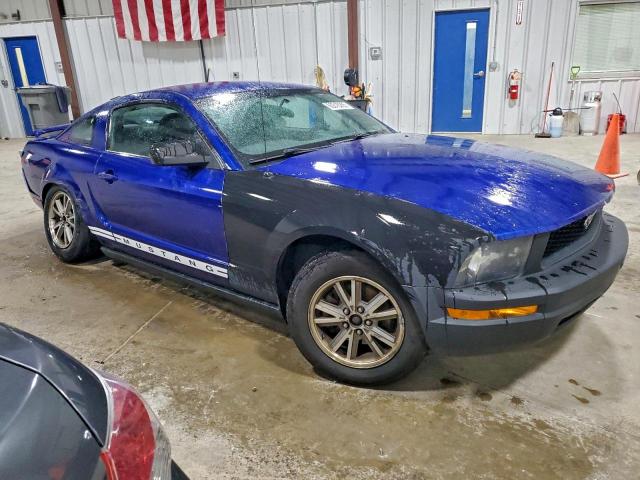 Ford Mustang Image 4