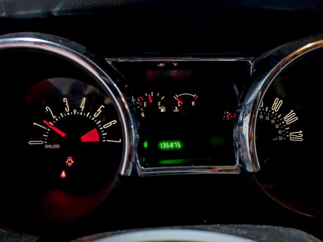 Ford Mustang Image 8