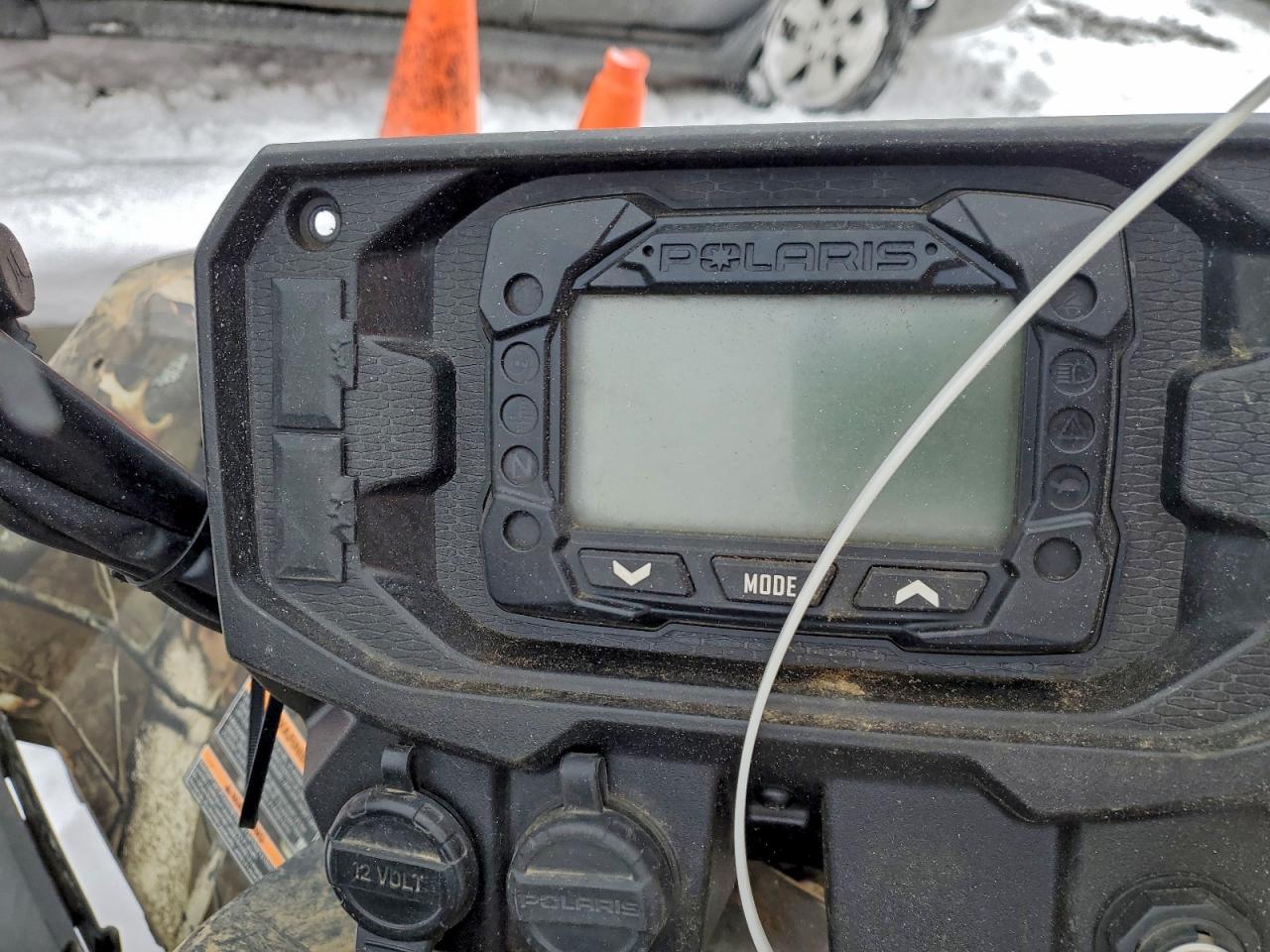 Polaris Atv 850 Premium Image 10