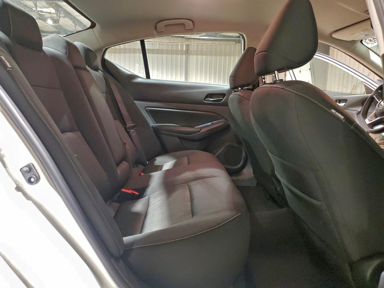 Nissan Altima Sv Image 5