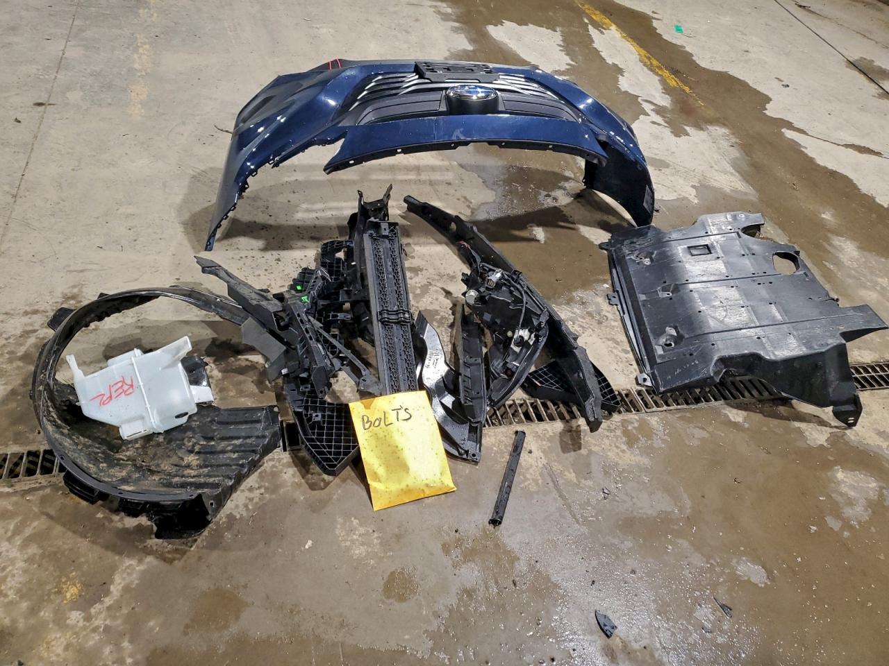 Subaru Legacy Premium Image 8