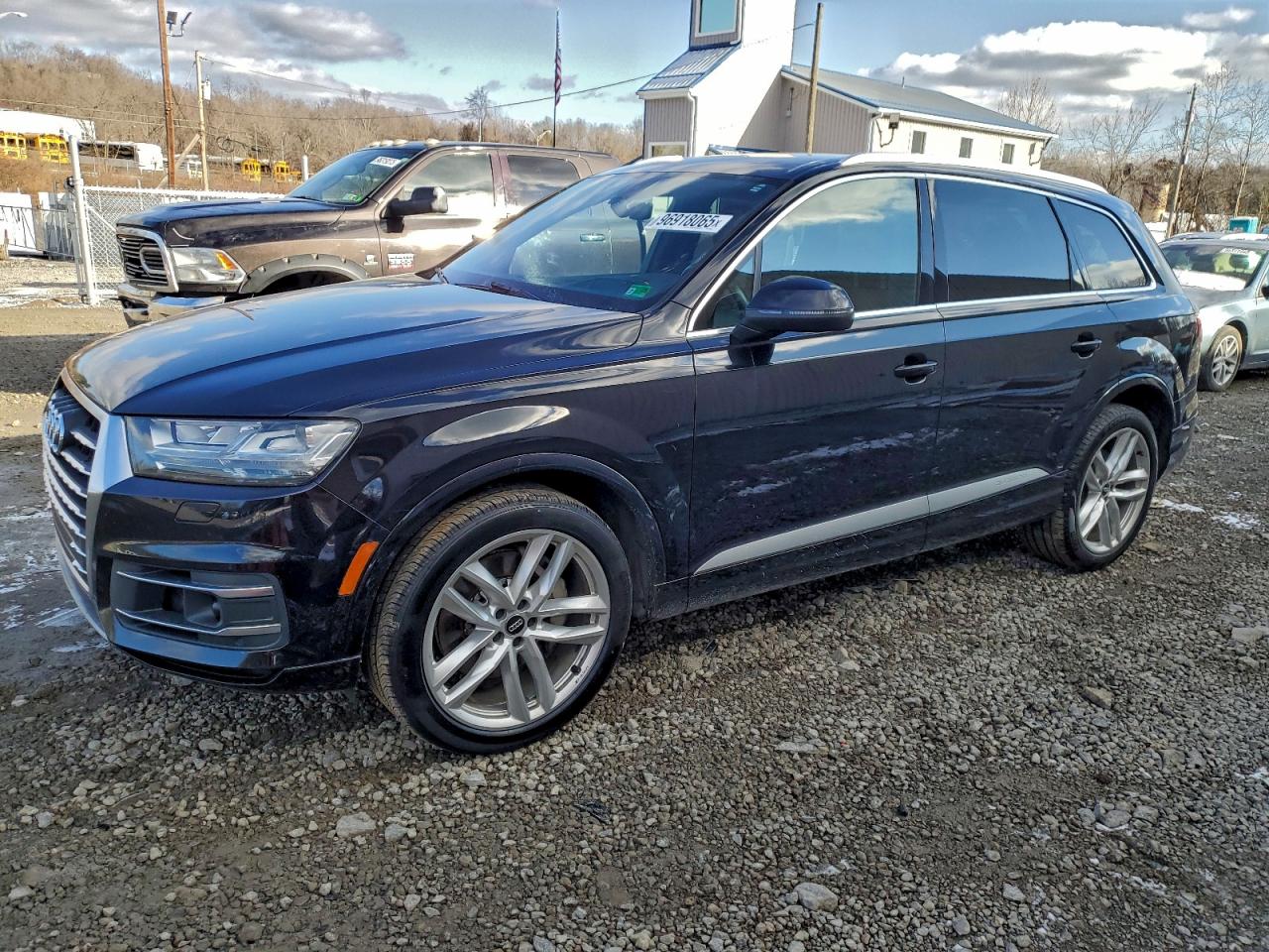 Audi Q7 Prestige Image 1