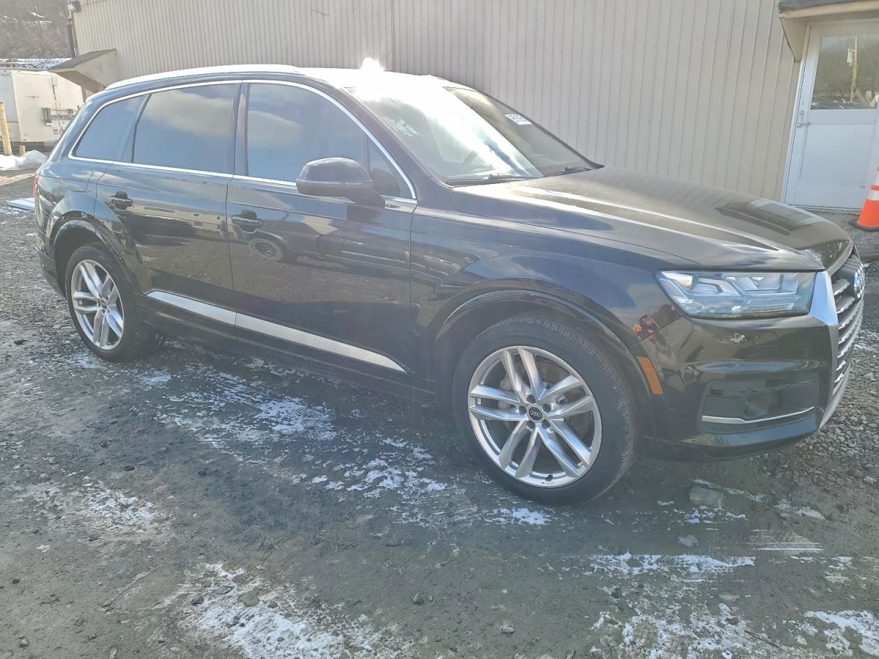 Audi Q7 Prestige Image 13