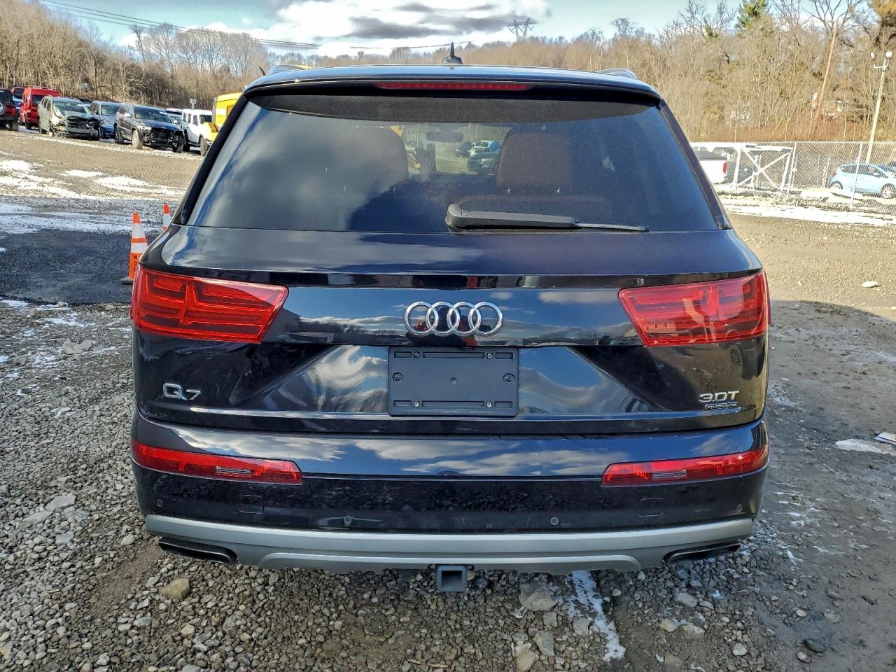 Audi Q7 Prestige Image 5