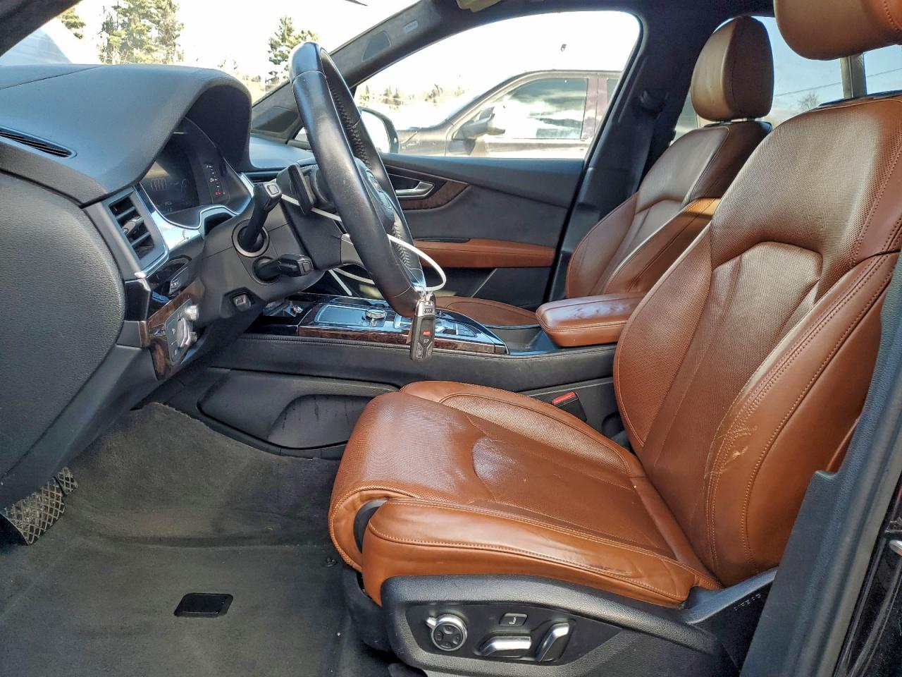 Audi Q7 Prestige Image 3