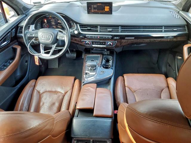 Audi Q7 Prestige Image 9