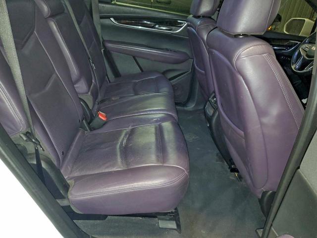 Cadillac XT5 Premium Luxury Image 10