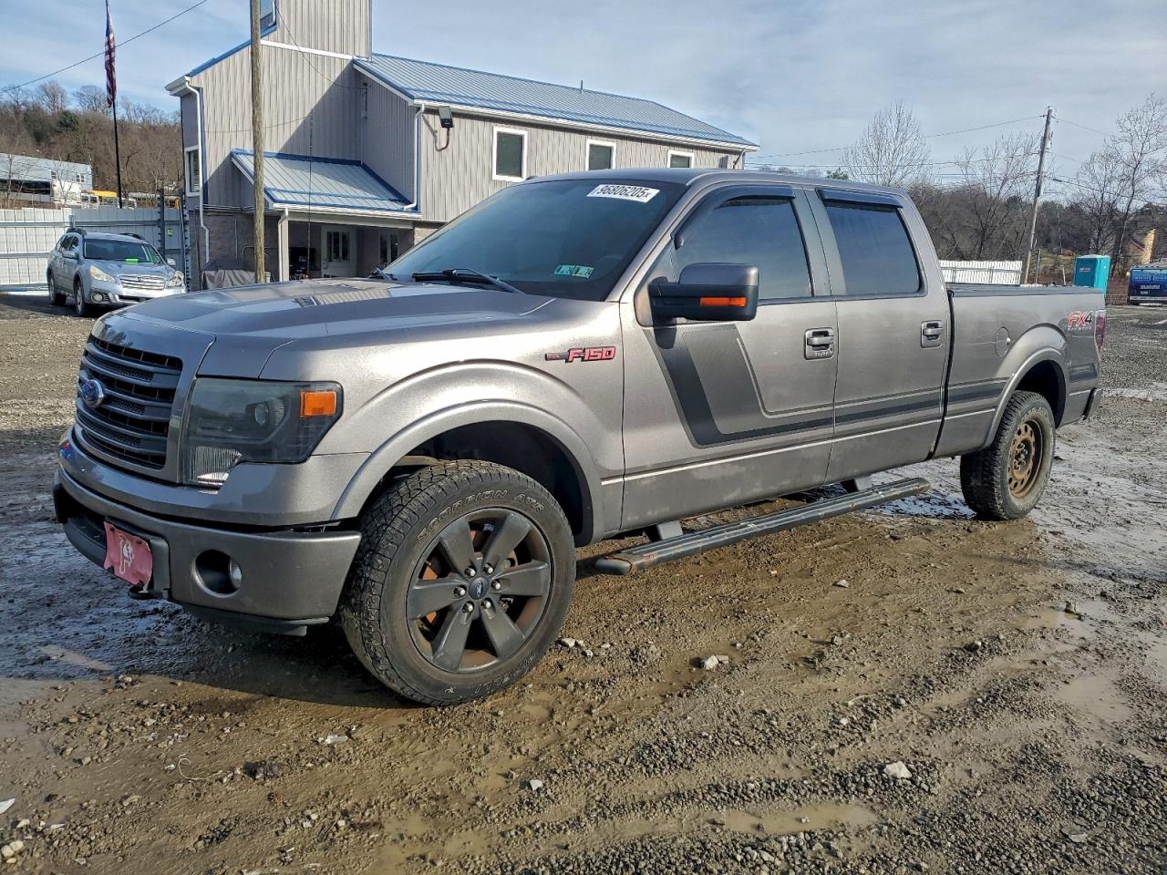 Ford F-150 Supercrew Image 1