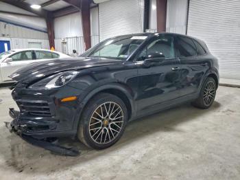  Salvage Porsche Cayenne