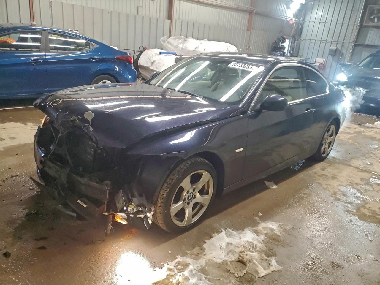 BMW 3 Series Xi Image 1