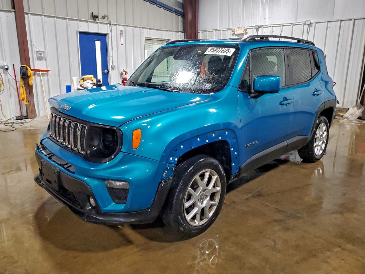 Jeep Renegade Latitude Image 1
