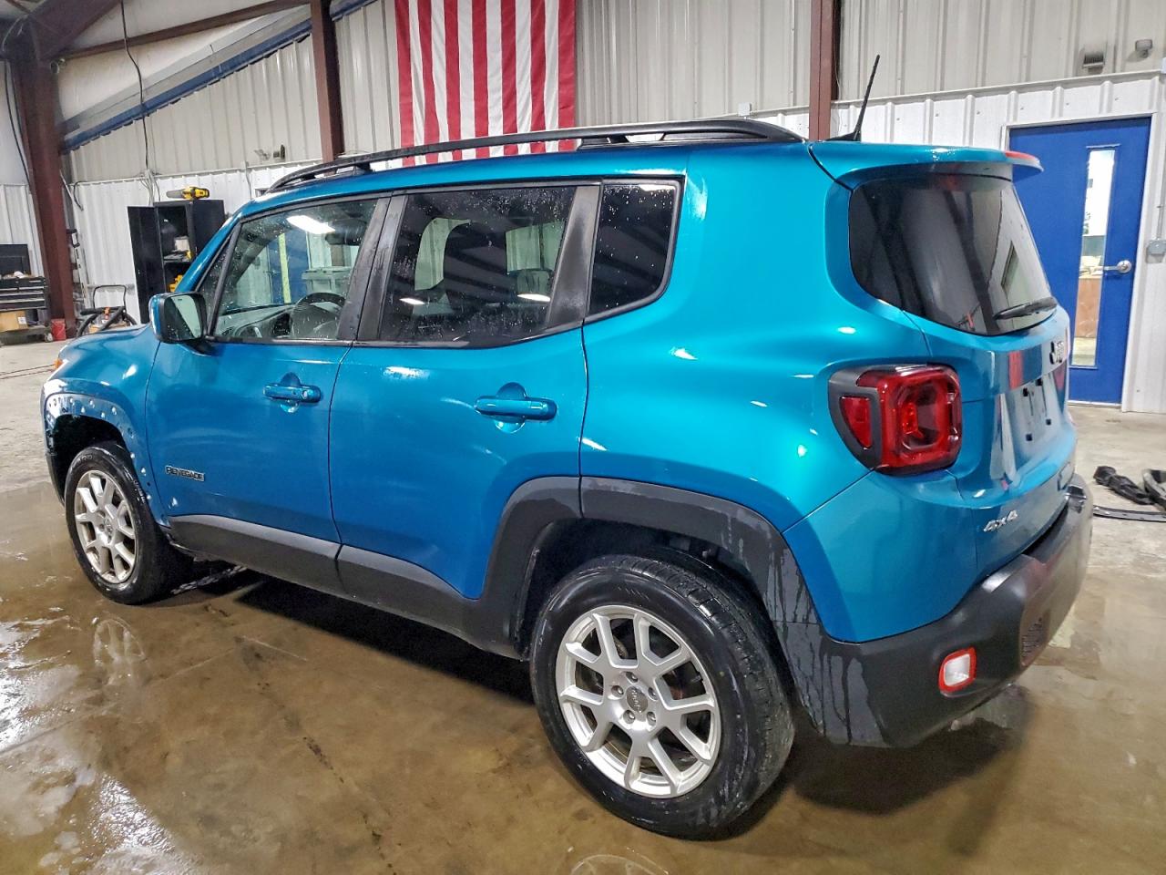 Jeep Renegade Latitude Image 3