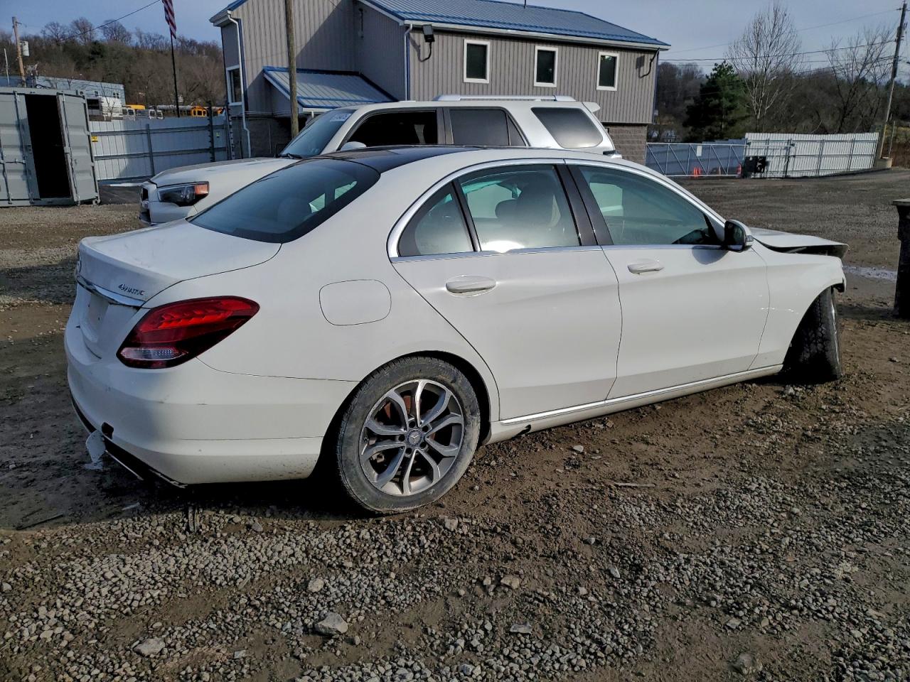 Mercedes-Benz C-Class 300 4matic Image 7