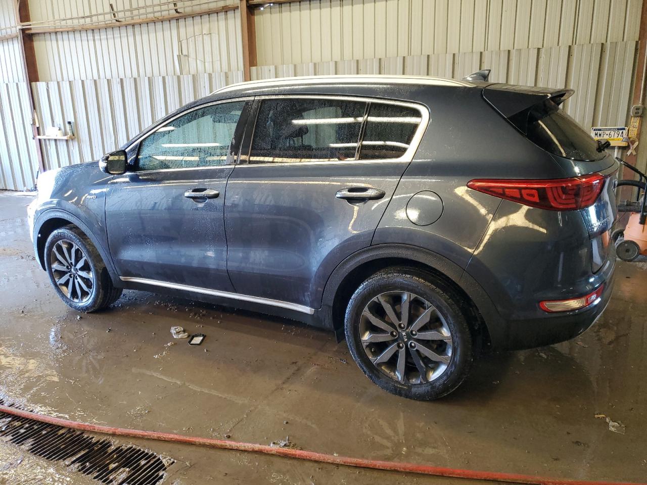 Kia Sportage Ex Image 3
