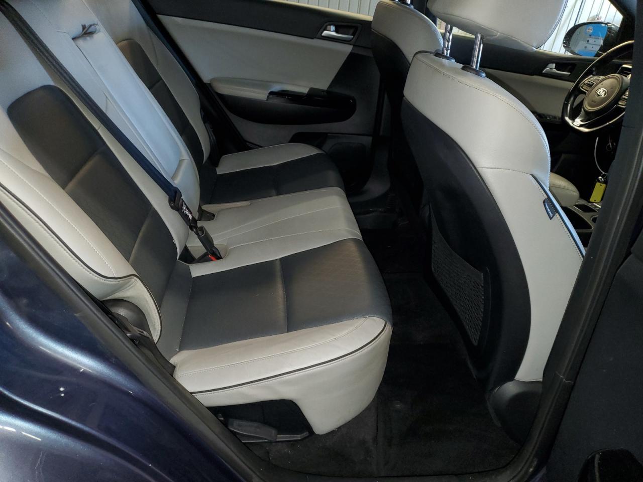 Kia Sportage Ex Image 10