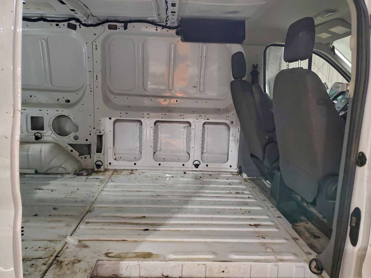 Ford Transit T-150 Image 2