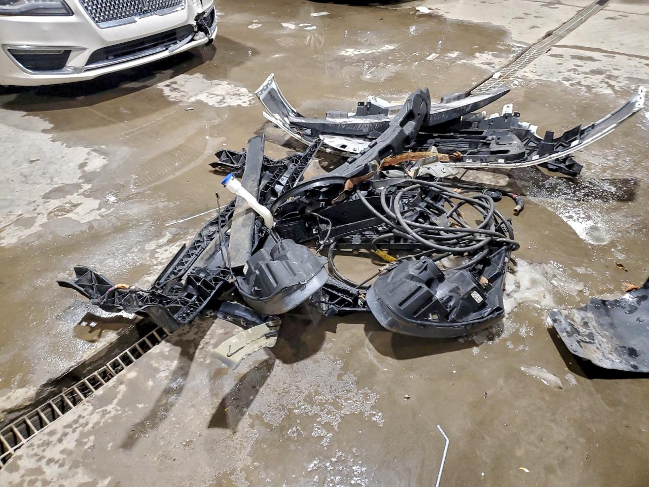 Ford Transit T-150 Image 8