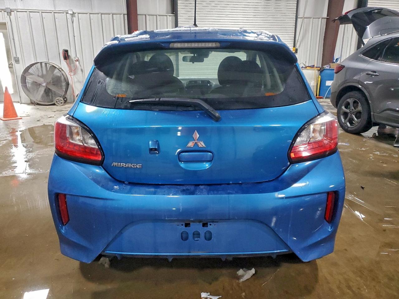 Mitsubishi Mirage Es Image 6