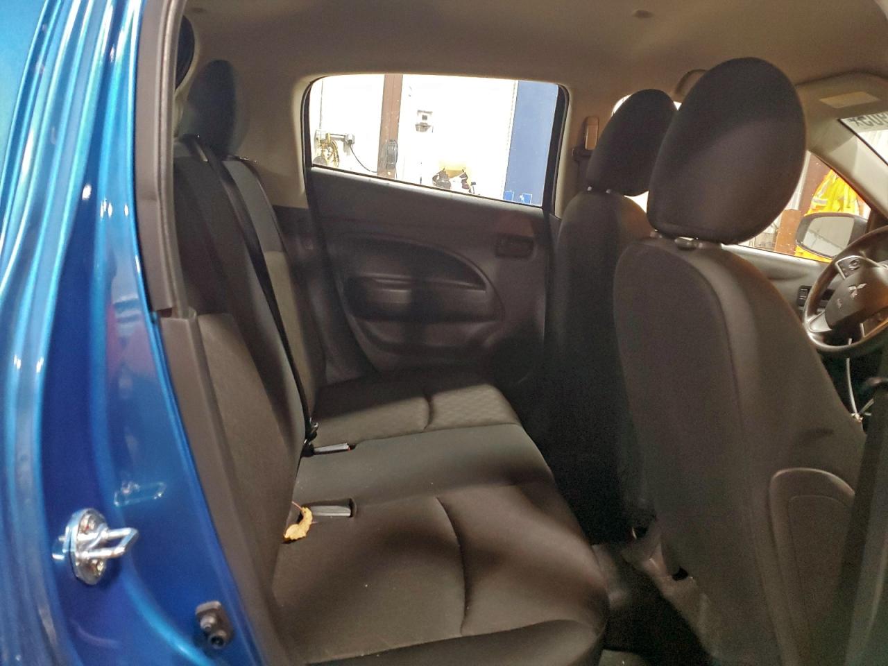 Mitsubishi Mirage Es Image 10