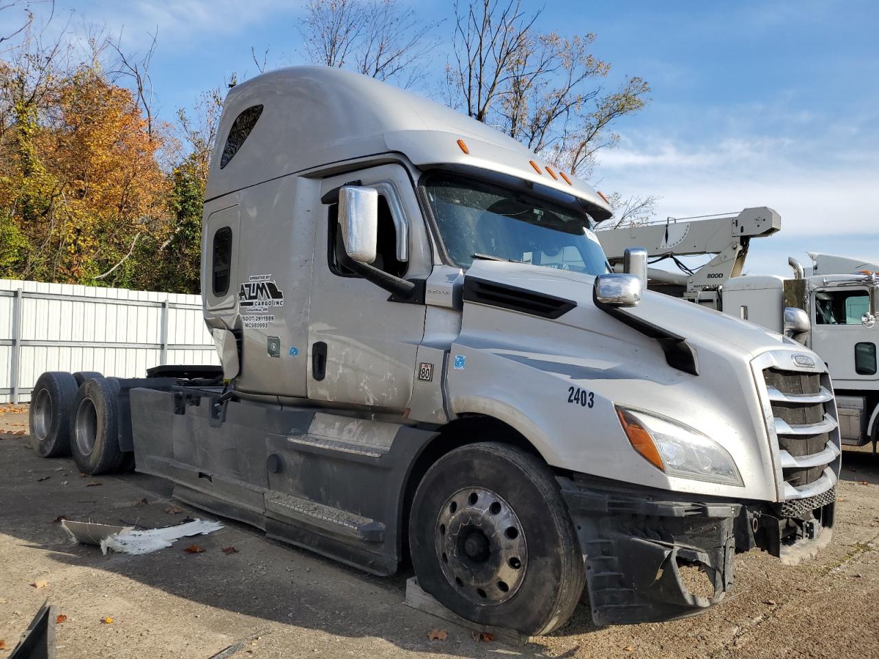 Freightliner Cascadia 1 Image 1