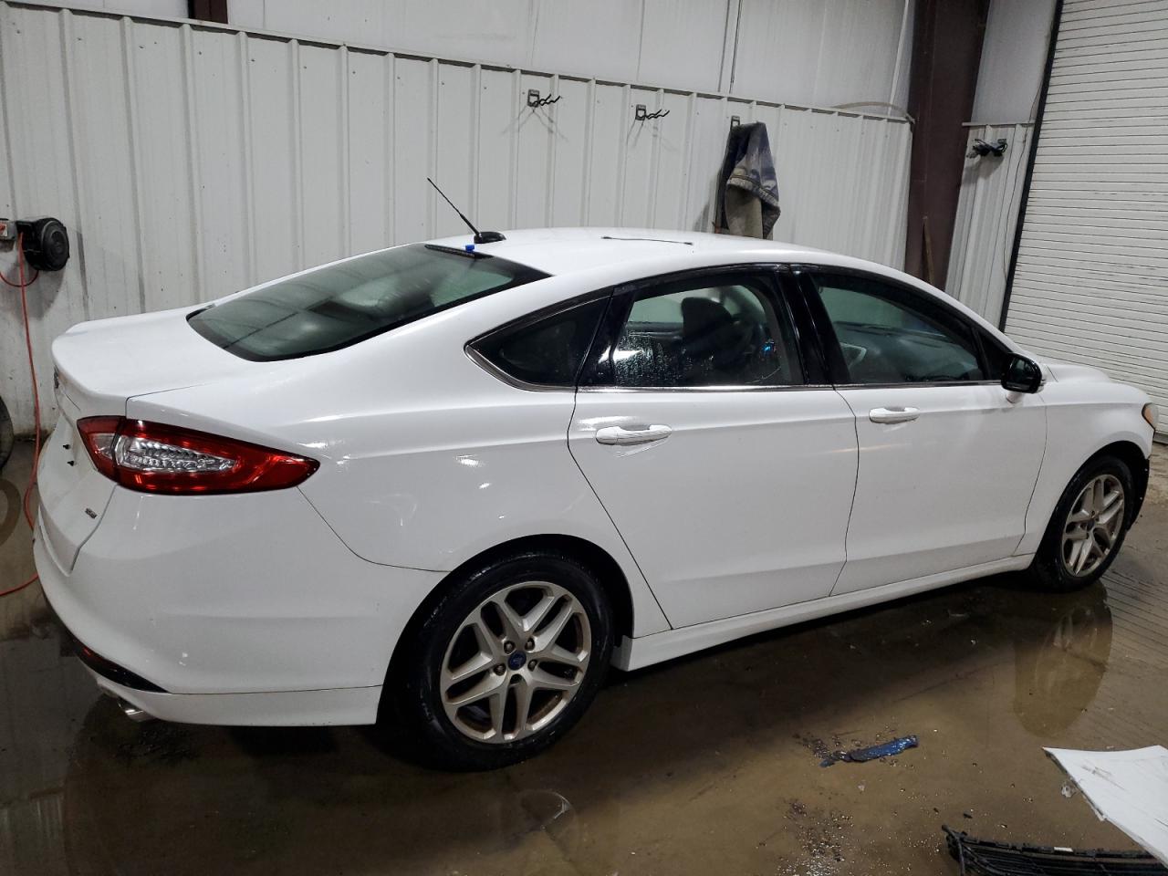 Ford Fusion Se Image 13